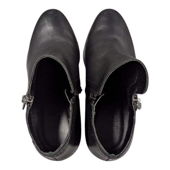 Naturalizer Denali Black Leather Double Zip Ankle Boots 7 Wide retails for $160 - Picture 9 of 11